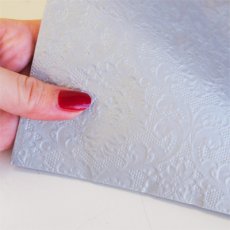 画像3: 〒 紙ナプキン（33cm）シルバーエンボス (3)