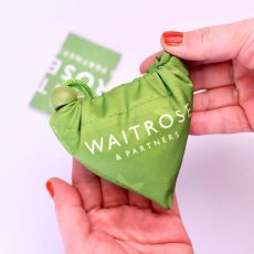 画像2: 〒 Waitrose（ウエイトローズ）ポーチ一体型の折りたたみエコバッグ (2)