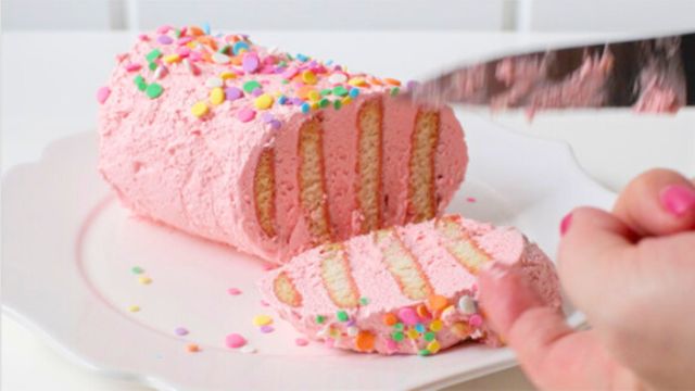 断面が可愛い黒柳徹子ケーキ